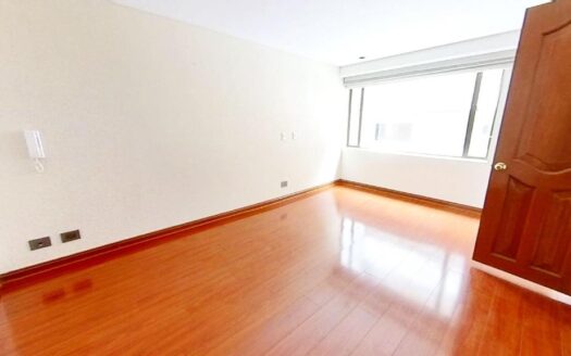 Apartamento en Venta – Santa Bárbara , Bogotá – Colombia